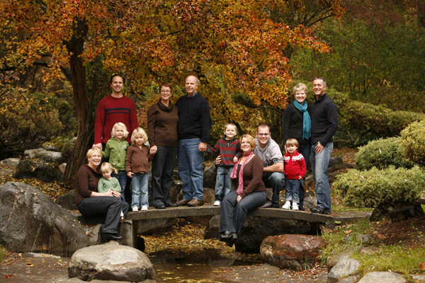 Large family portrait fall colors